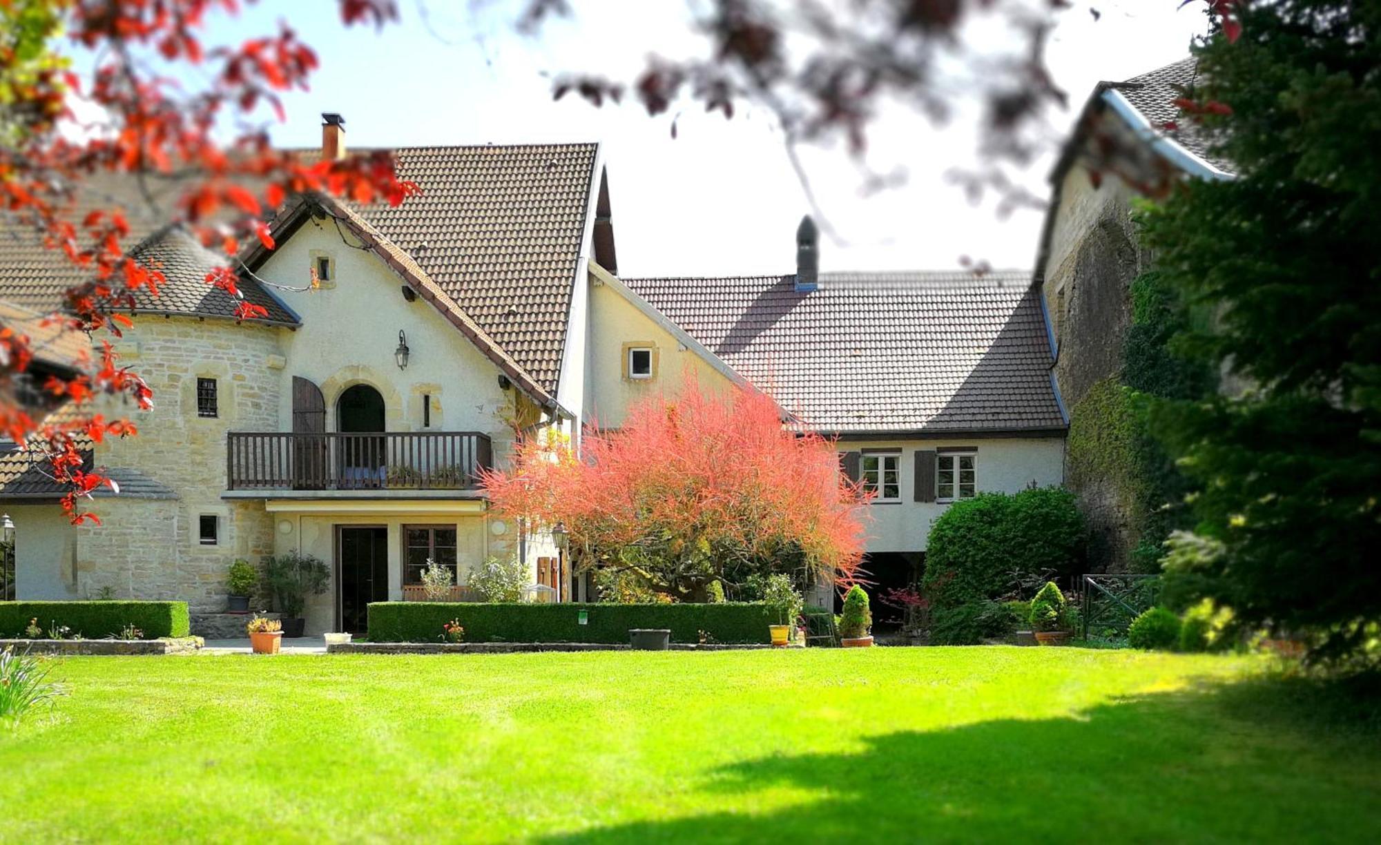 Le Cadran Solaire Romance Classe 3 Etoiles Et 3 Cles Sancey Exterior photo